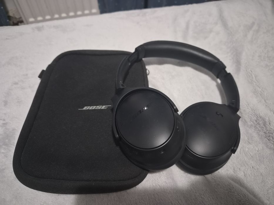 Vand Casti Bose QuietComfort ca noi