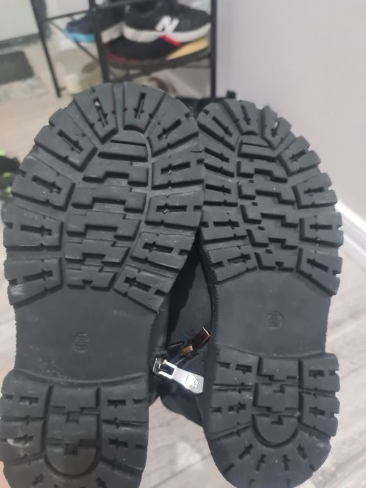 Детские ботинки кожанные