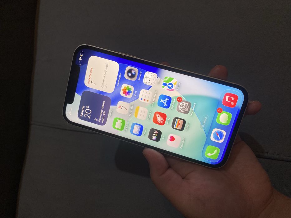 iPhone 12 128гб Apple