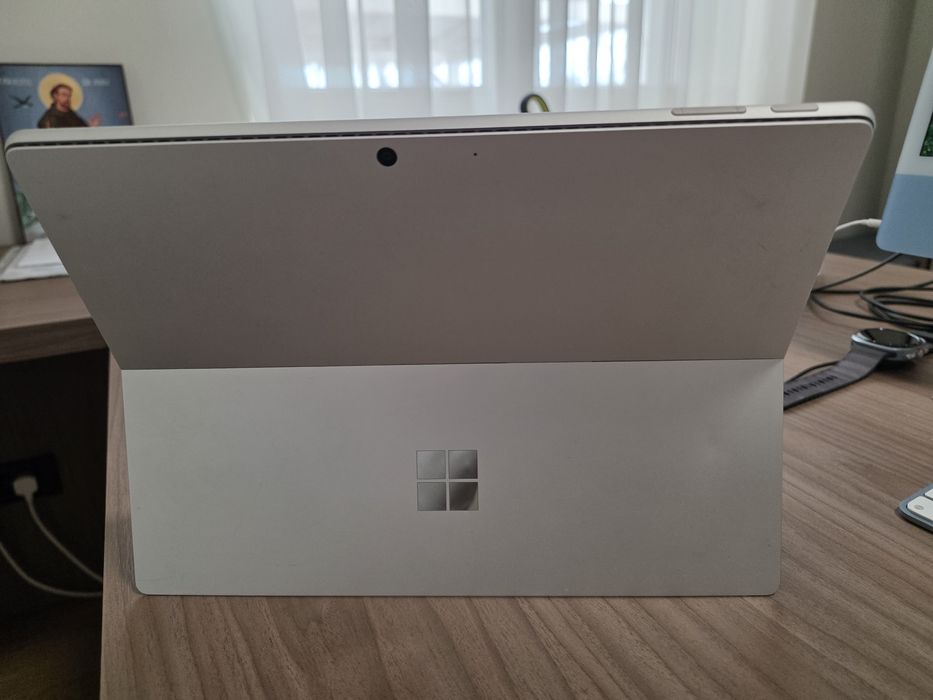 Microsoft Surface Pro 9 Platinum i7 16gb 1TB ca nou+ Tastatura + pen 2