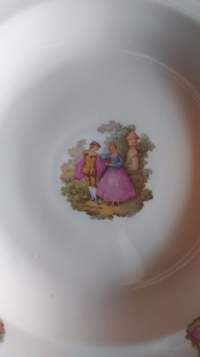 НАМАЛЕНА ЦЕНА! Плато Изида с бароков мотив Ромео и Жулиета