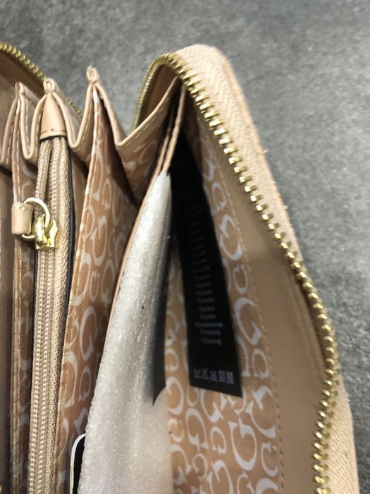Portofel dama Guess