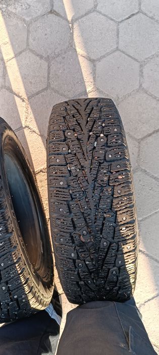 Продам зимние шины