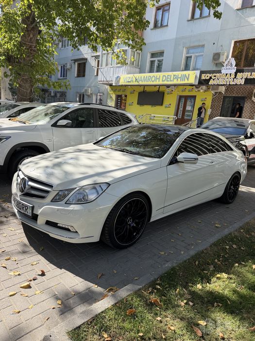 Mercedes-Benz E350