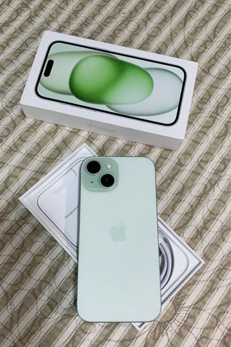 iPhone 15 в отличном состоянии, оригинал, срочно