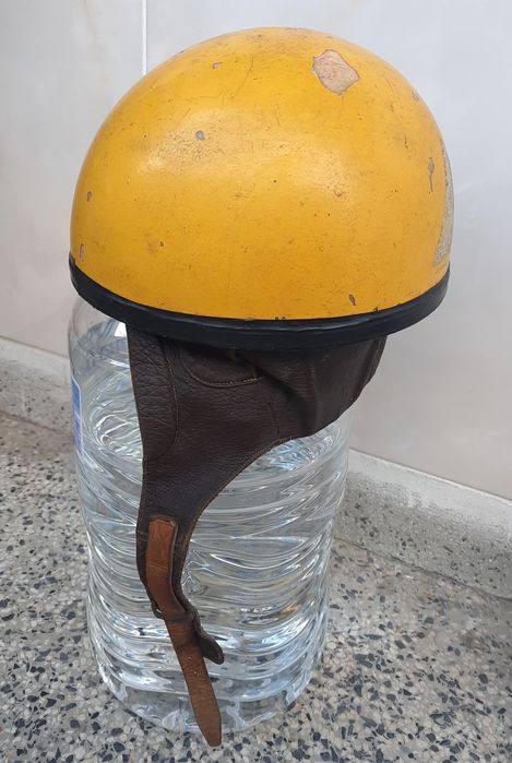 Стара ретро винтидж моторжийска каска - топ цена !