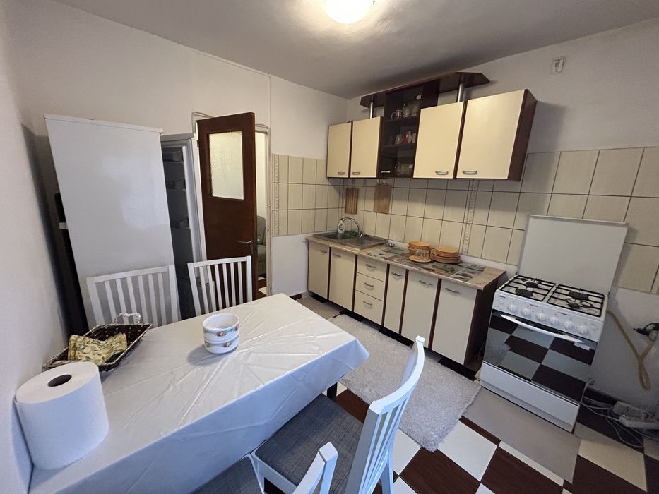 Apartament de 2 camere decomandat zona Sebastian-13 Septembrie