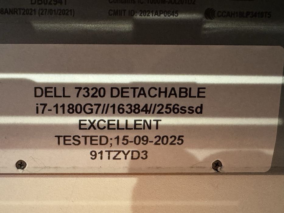 Tabletta DELL 7320 I7-1180G7