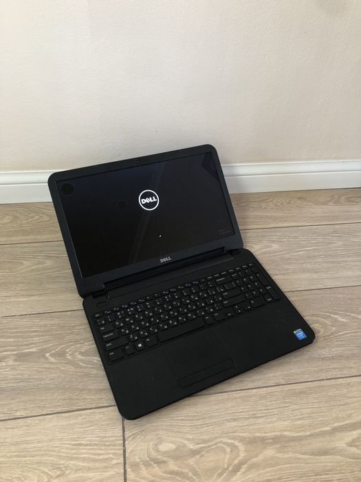 Ноутбук Dell продам