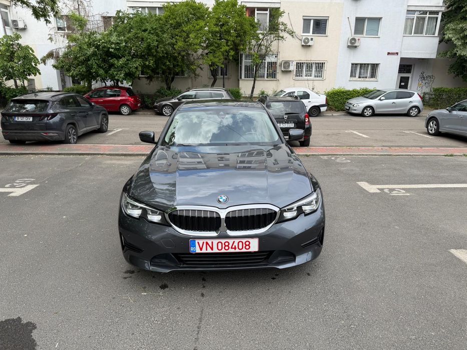 Bmw seria3  150cp 2022/led/berlina/bord digital!