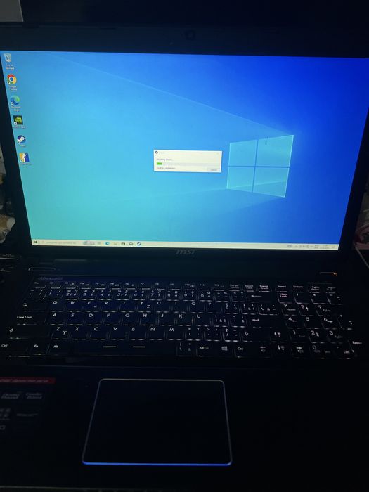 Vând 2 laptop-uri medium gaming