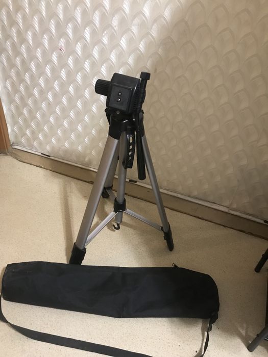 Срочна продам новый штатив