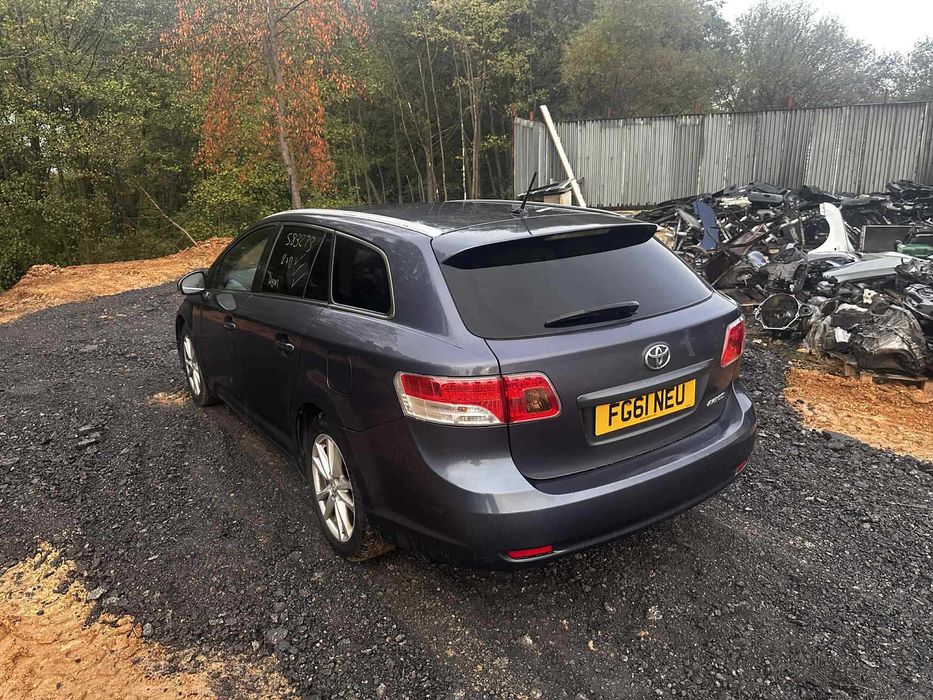 НА ЧАСТИ  Toyota Avensis 1 8 Valvematic 147 к с