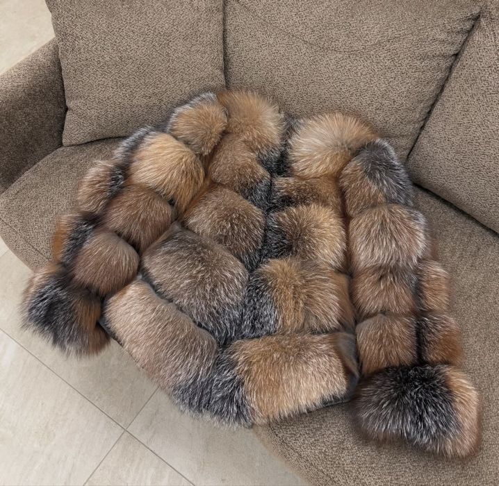 Най- висок клас палта от естесъвен косъм лисица!