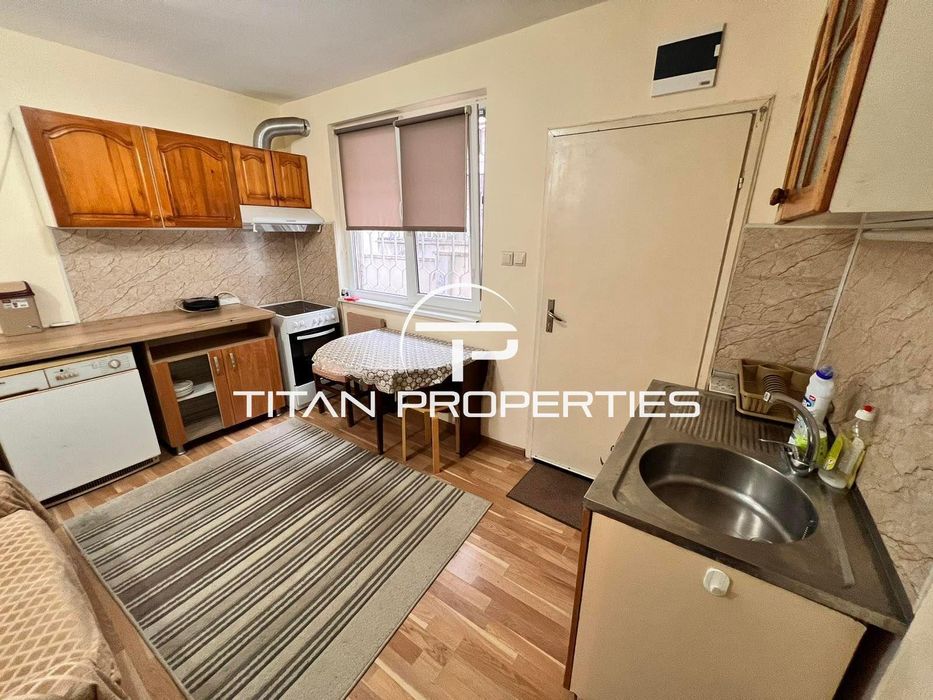 Продава се Двустаен апартамент в Бургас, Възраждане - 36 кв.м за 1006 €/кв.м - Снимка #2