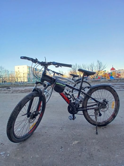 Велосипед в хорошем состояние