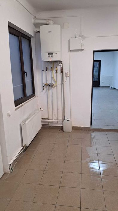 Spatiu 80 mp cu vitrina str. Corneliu Coposu 52