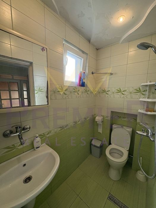 Дава се под наем Двустаен апартамент в Варна, Лятно кино Тракия - 70 кв.м за 408 € - Снимка #9