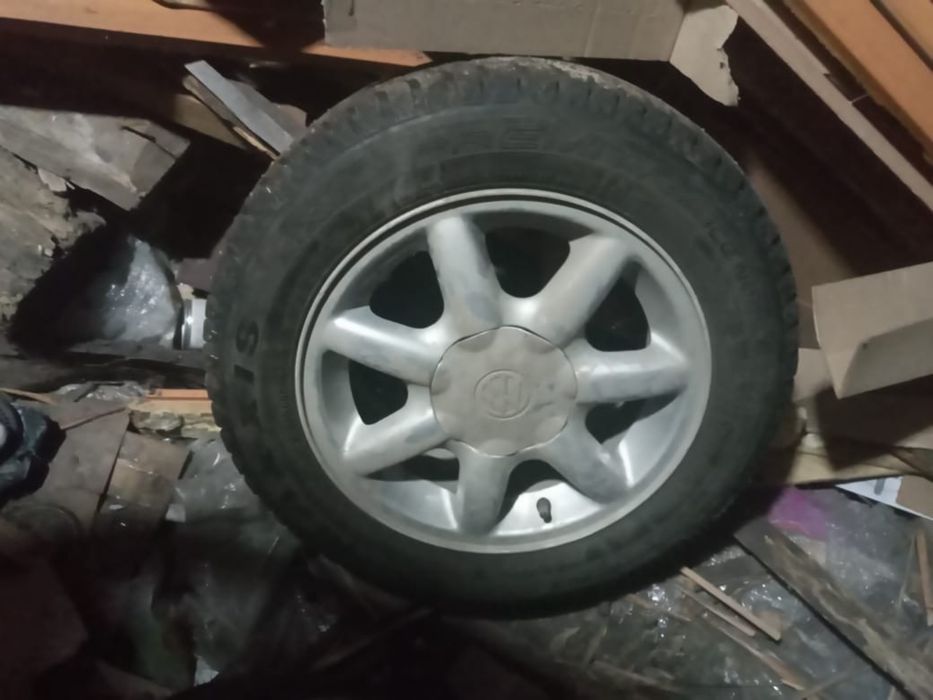 Резина R14 golf,vento,passat