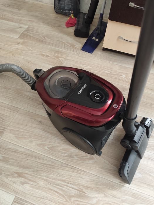 Продам пылесос самунг