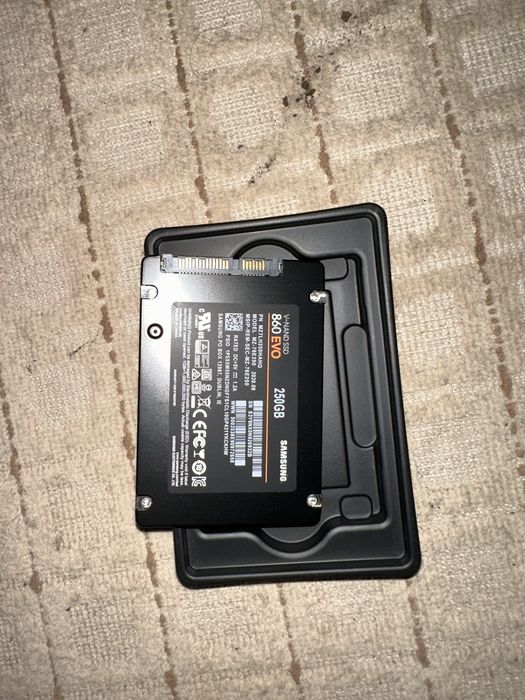 Продам ssb диск на 250gb