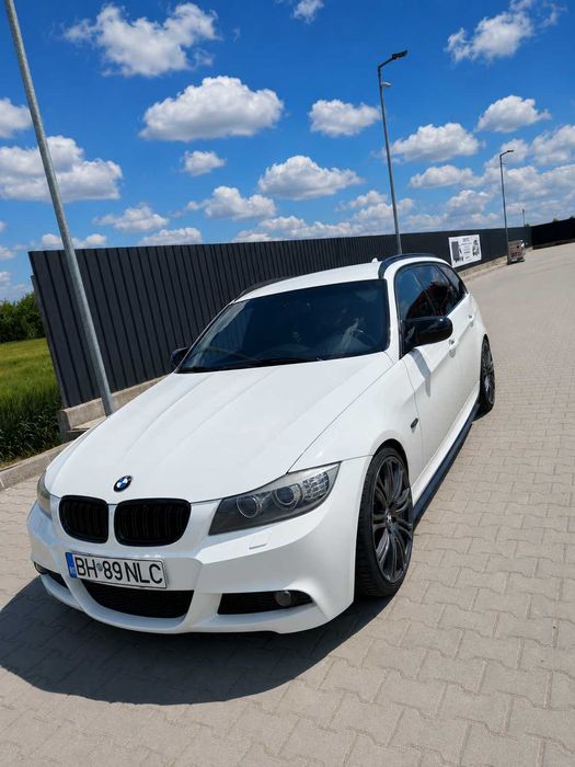 BMW Seria 3 E91 LCI 318d Touring – an 2012 – 143 CP