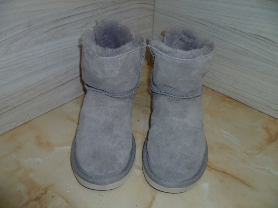 UGG оригинални ботуши №36