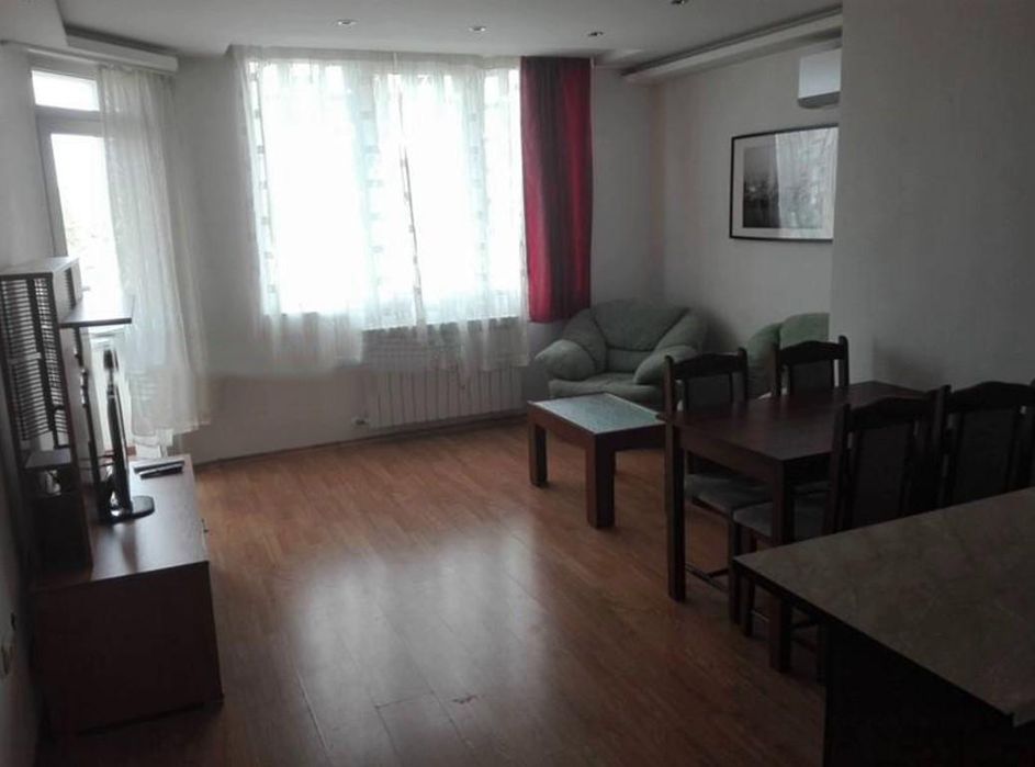 Дава се под наем Тристаен апартамент в София, Младост 4 - 90 кв.м за 718.08 € - Снимка #1