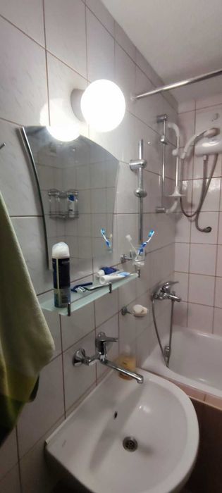 Продава се Двустаен апартамент в Варна, Лятно кино Тракия - 70 кв.м за 1929 €/кв.м - Снимка #12