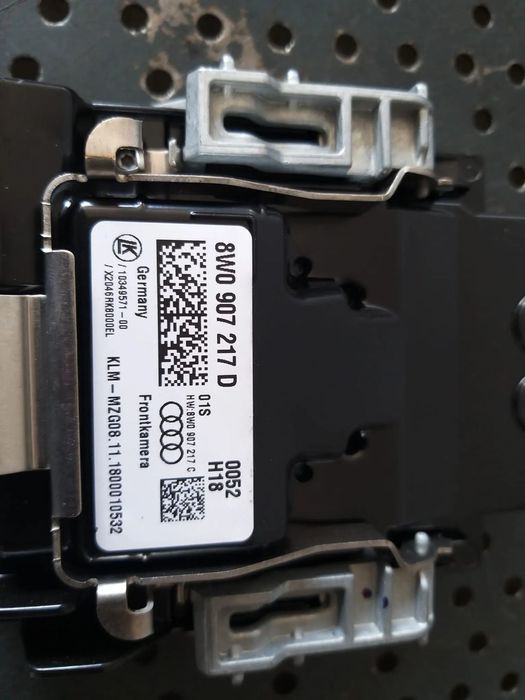 Camera frontala audi a4 b9 8w 8w0907217d