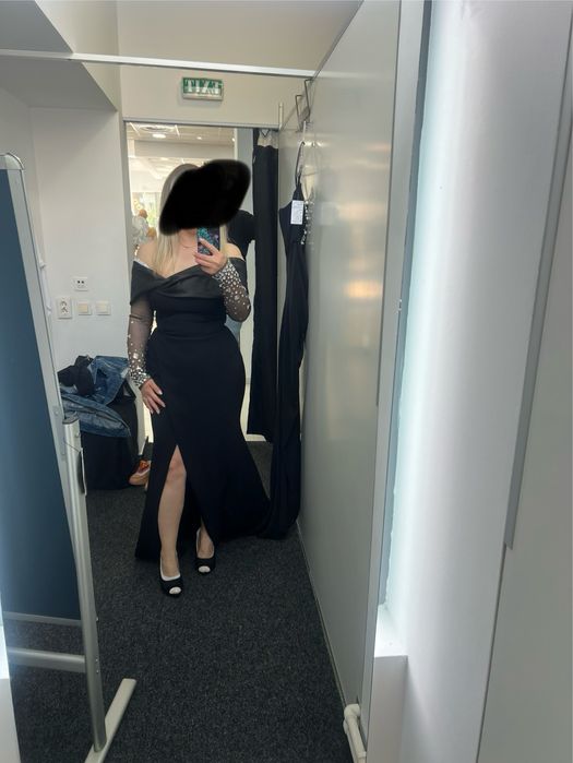 Vand rochie de seara