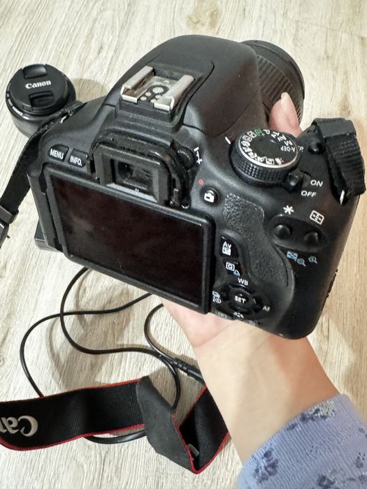 Фотоаппарат Canon EOS 600D