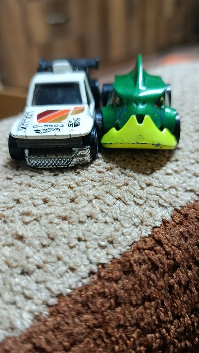 Машинки хот вилс