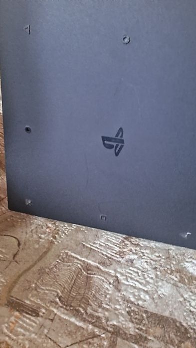 Vand ps 4 pro 1tb