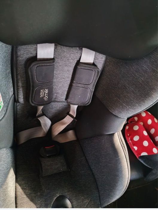 Scaun copil rotativ britax romer