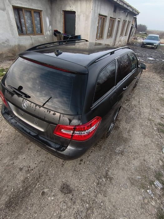 Mercedes Benz E200 CDI