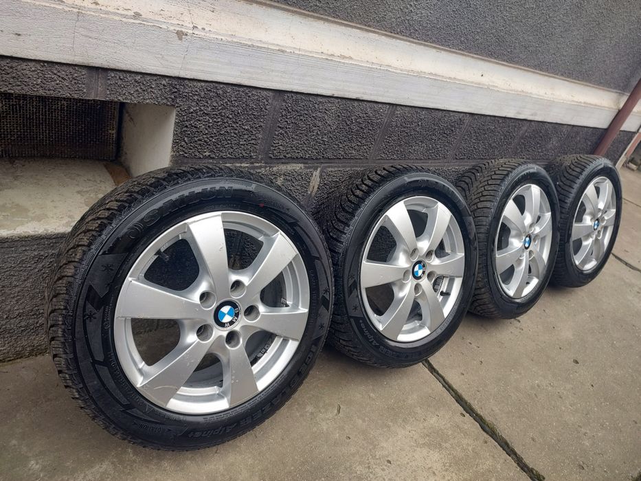 Vând Set Jante Aliaj Bmw + Cauciucuri 205/55/R16 M+S DOT 2024 ca NOI