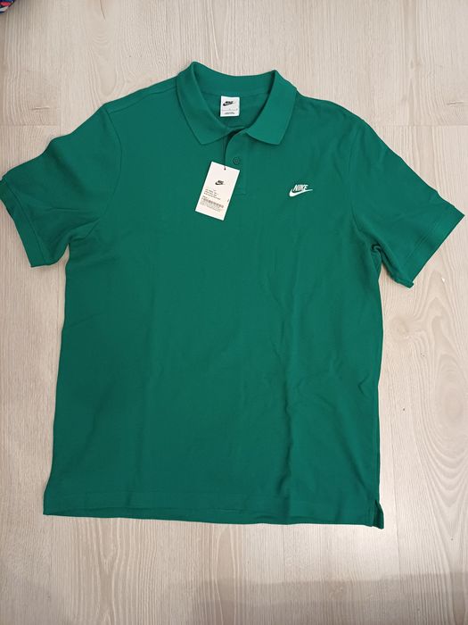 Tricou polo Nike, marimea L cu eticheta