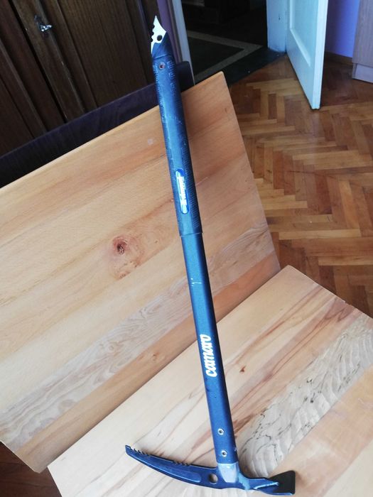 прав пикел за туризъм Simond Camaro ice axe