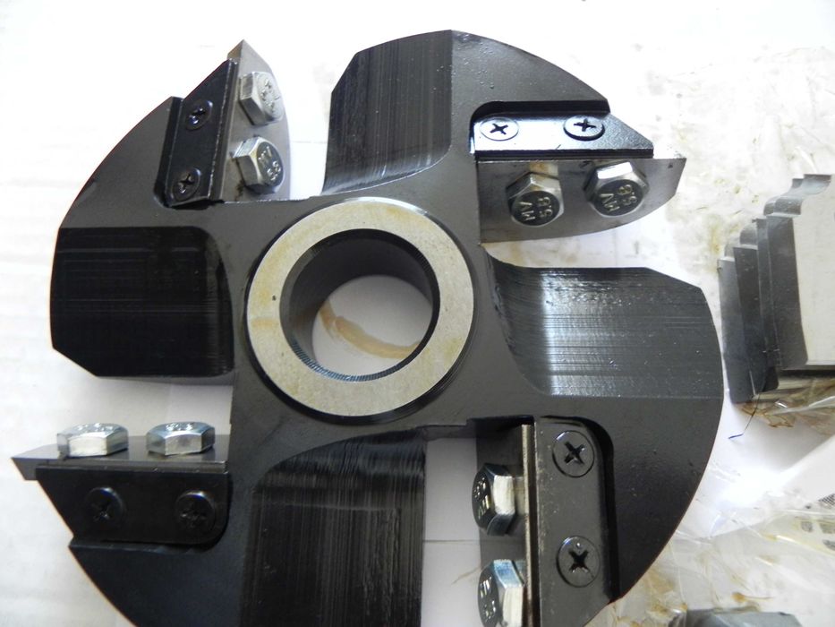 Freza freze pentru tablie cu 4 cutite amovibile 4 modele lemn