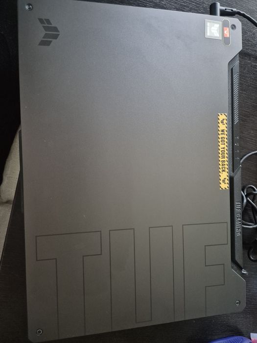 Laptop Gaming ASUS Tuf Gaming Ca nou intretinut obsesiv