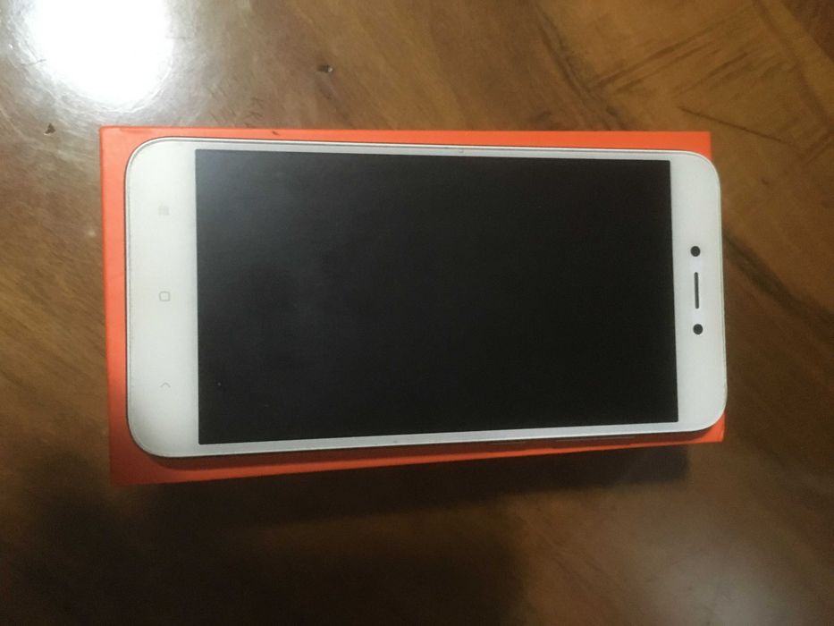 Xiaomi Redmi 5A 16Gb + flash 64Gb