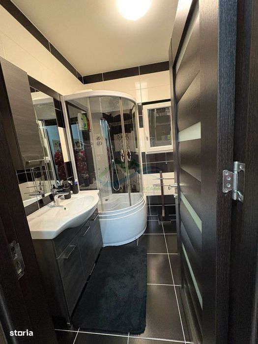 Apartament 3 camere Burdujeni