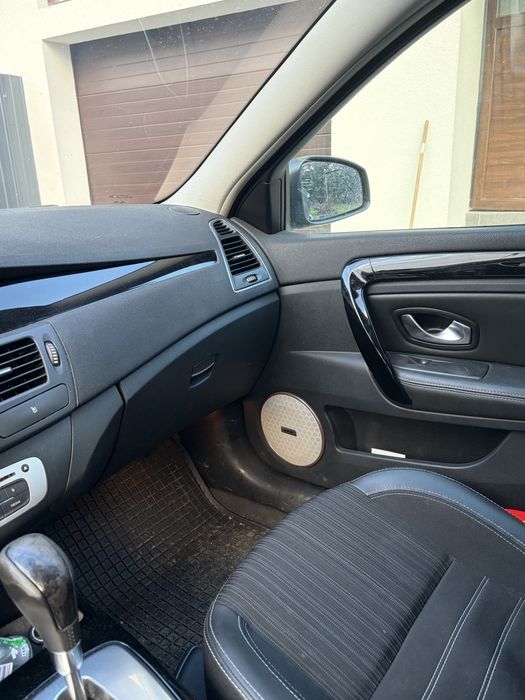 Renault Laguna 3 Bose 2014