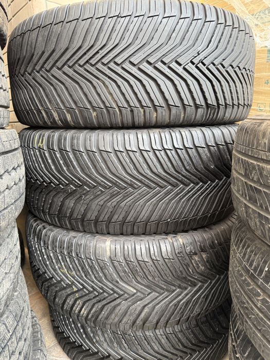 MICHELIN orginal made in U.S.A 235/45/18