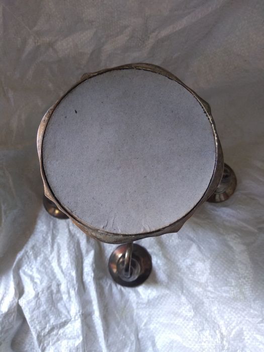 Красив стар свещник от бронз .