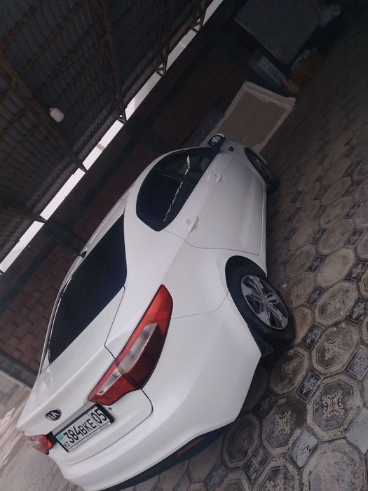 Продам машину в идеальном состояник