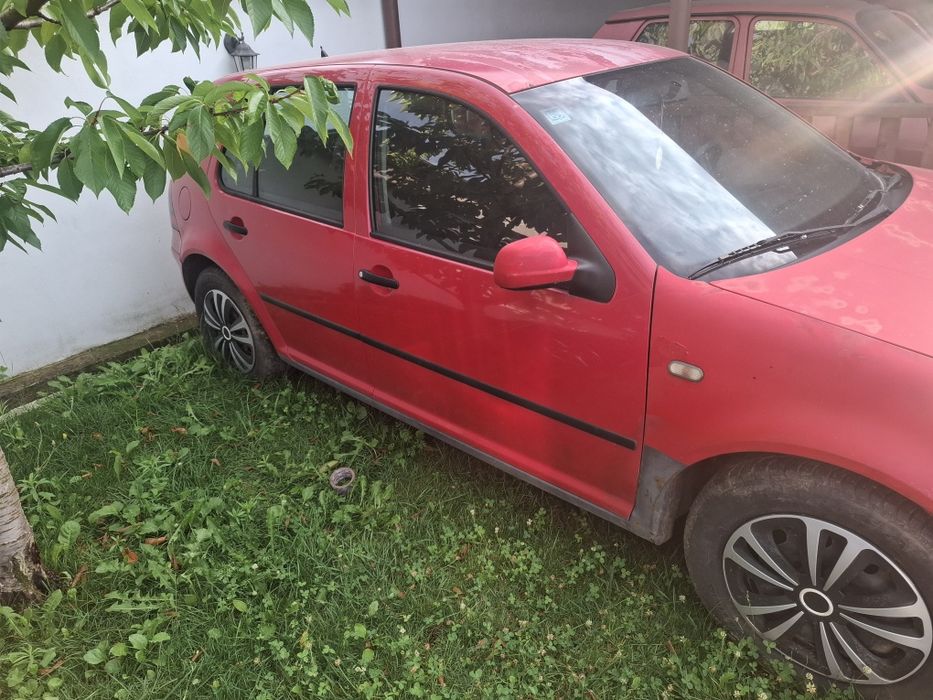Vând volkswagen golf 4 motor 1.9 ALH