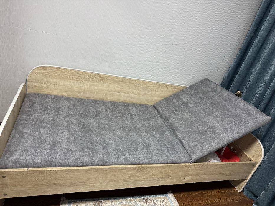 Отдам односпальную кровать бесплатно, самовывоз