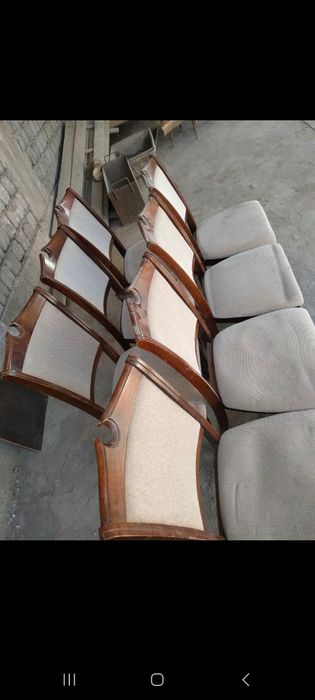 Стульчики по 3500 тенге